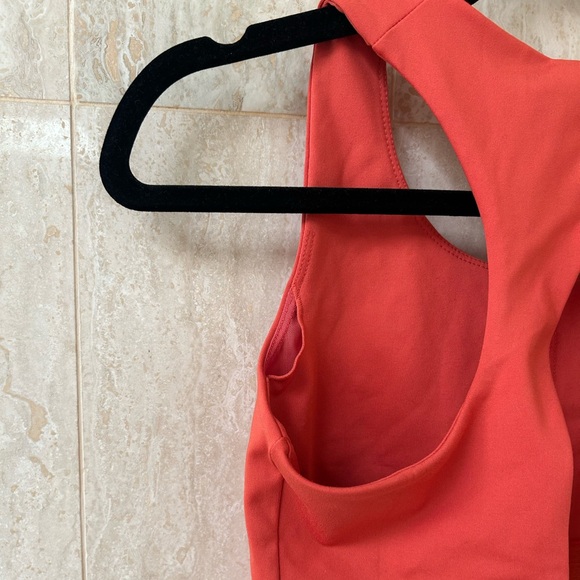 H&M Athletic Sports Bra (Medium) - Soft Red/Coral Orange - Picture 4 of 10